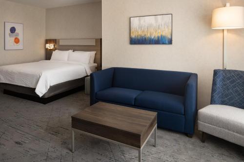 holiday inn express and suites fresno airport an ihg hotel