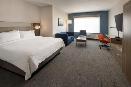 holiday inn express and suites fresno airport an ihg hotel