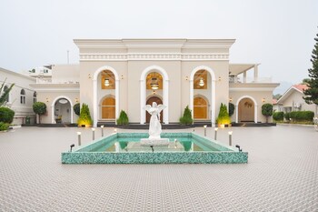 csr landmark resorts