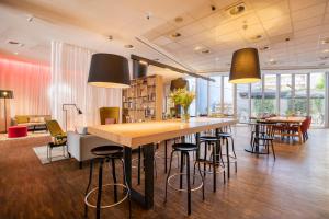 holiday inn express mechelen city centre by ihg