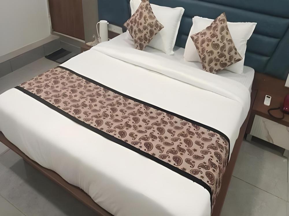 hotel jay villa grand