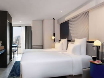 tribe living bangkok sukhumvit 39