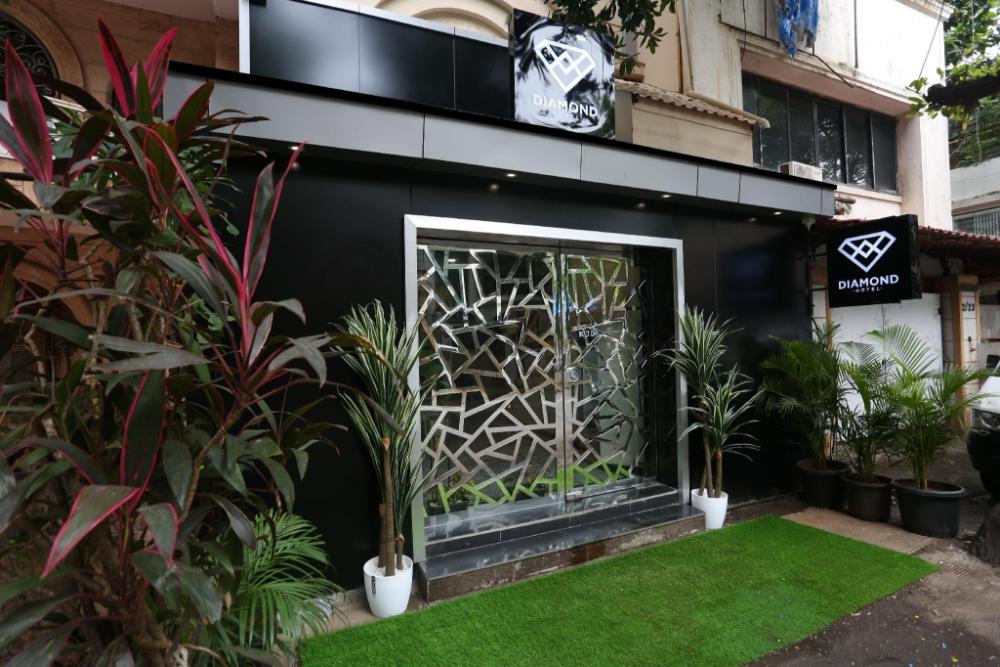 diamond hotel