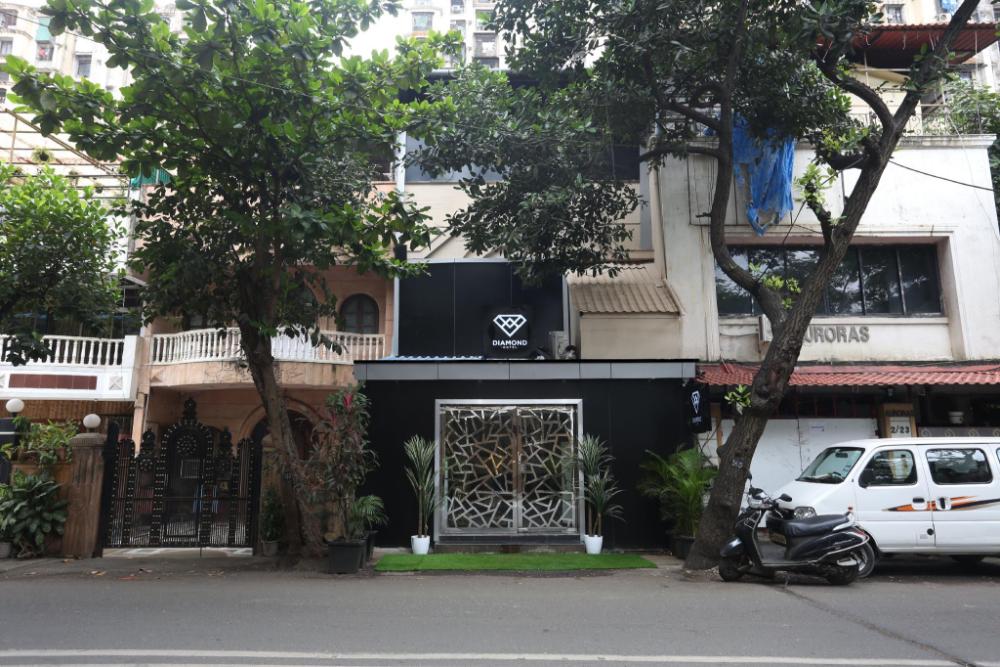 diamond hotel
