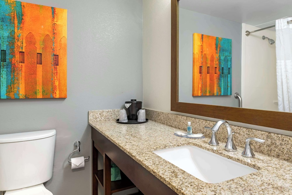 mainstay suites msp airport mall of america