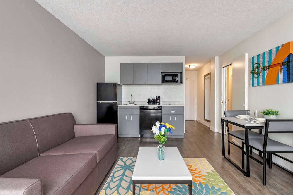 mainstay suites msp airport mall of america