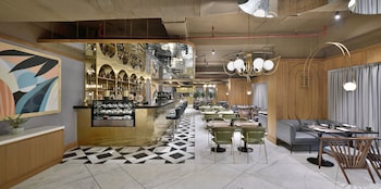 citadines paras square gurugram