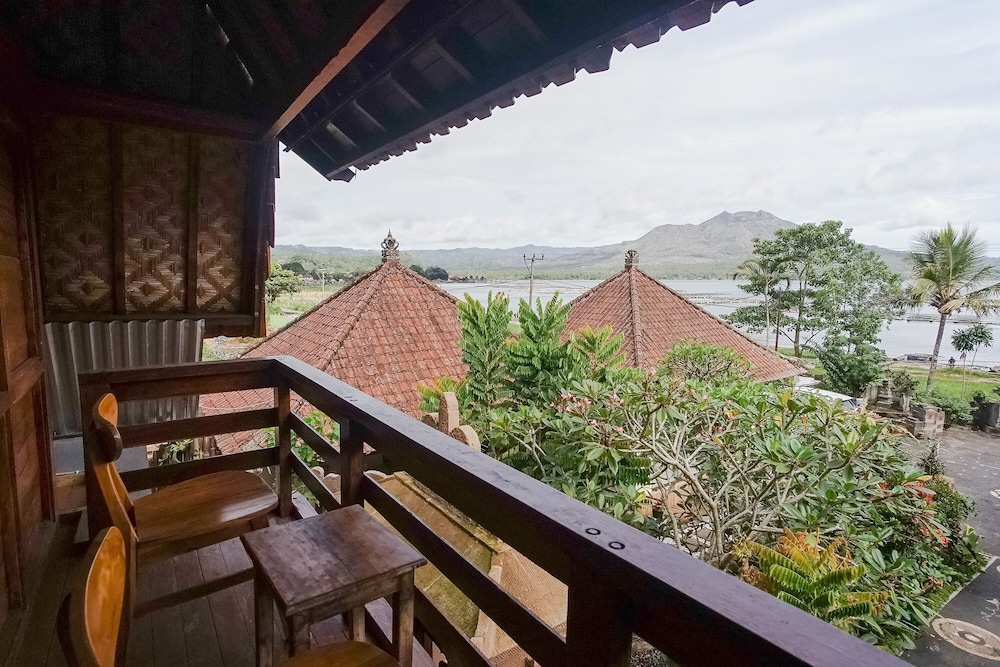 baruna lakeside view