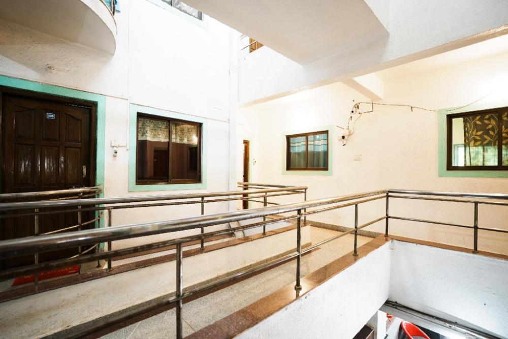 springfield family apartment