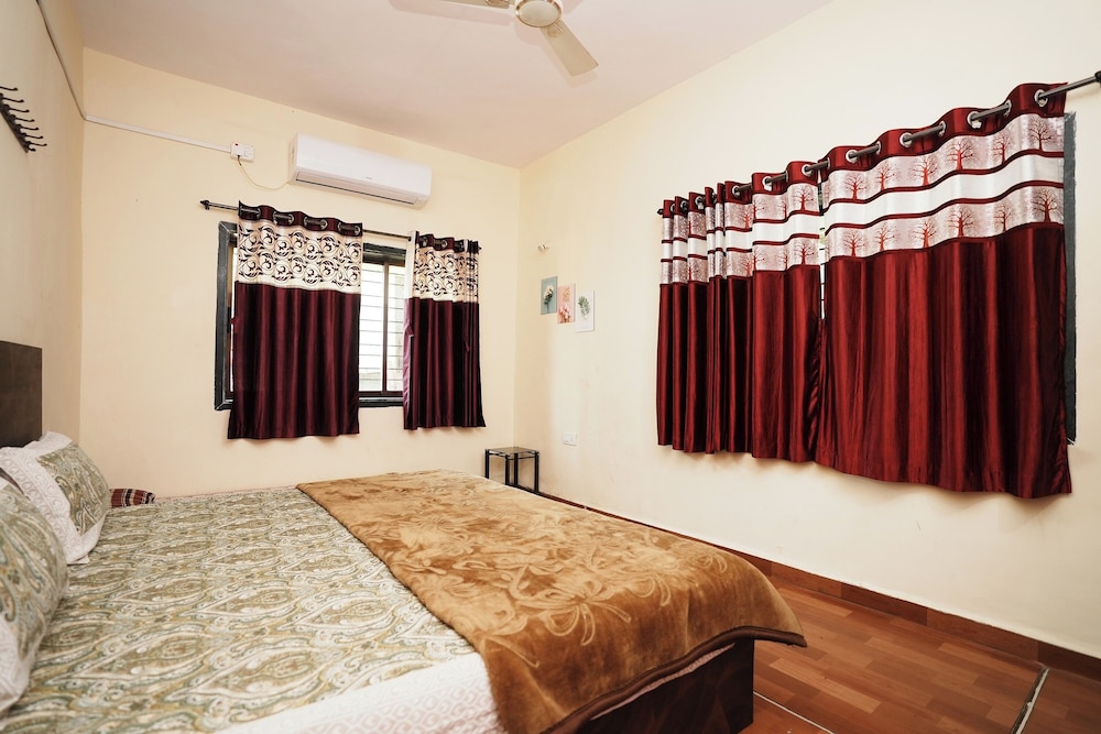 springfield family apartment