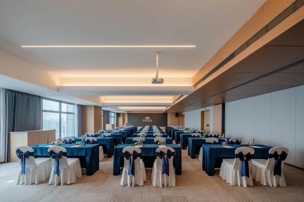 ssaw pagoda hotel chengdu taikoo li