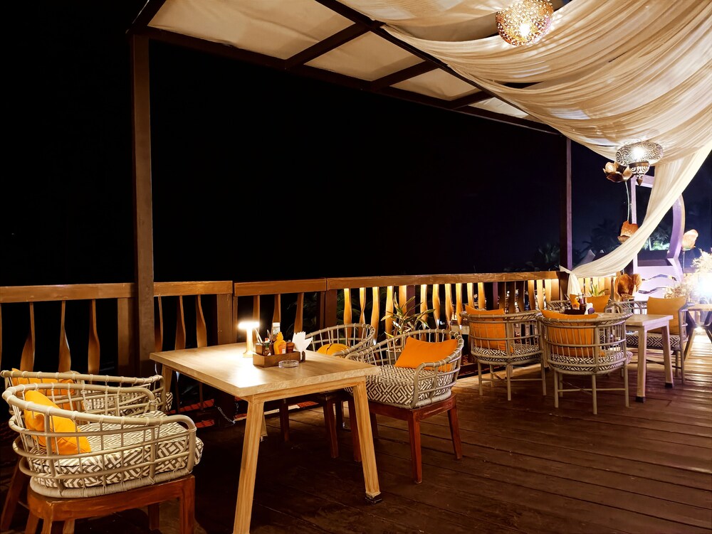 just b boutique hotel