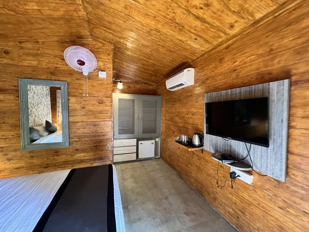 just b boutique hotel