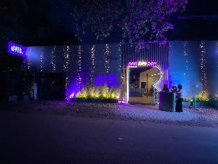 just b boutique hotel