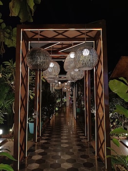 just b boutique hotel