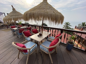 just b boutique hotel