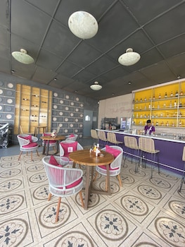 just b boutique hotel