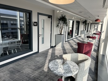 tynecastle park hotel