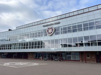 tynecastle park hotel