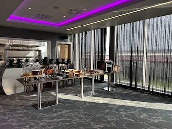 tynecastle park hotel