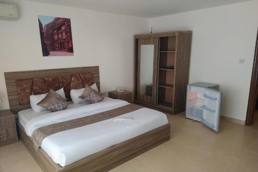 rayan hotel suites