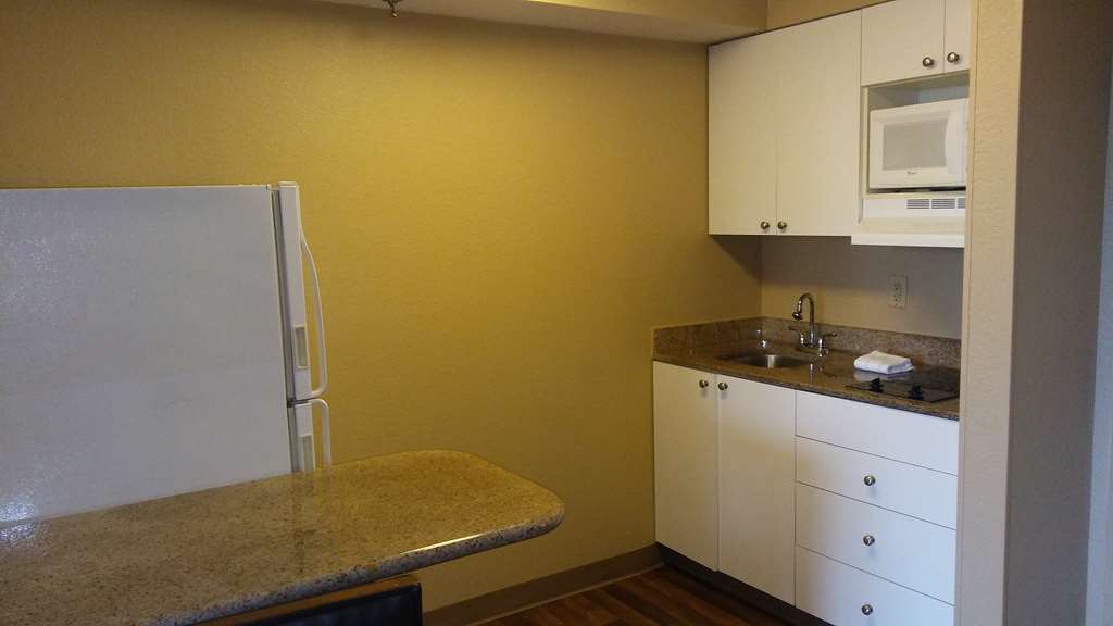 extended stay america suites memphis wolfchase galleria