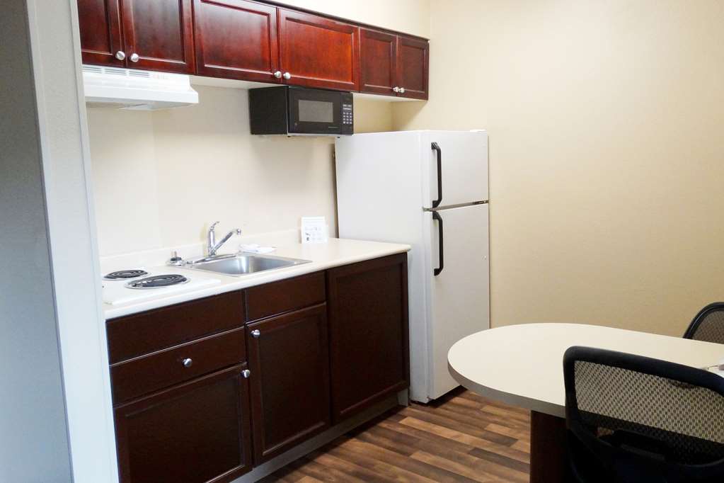 extended stay america suites memphis wolfchase galleria