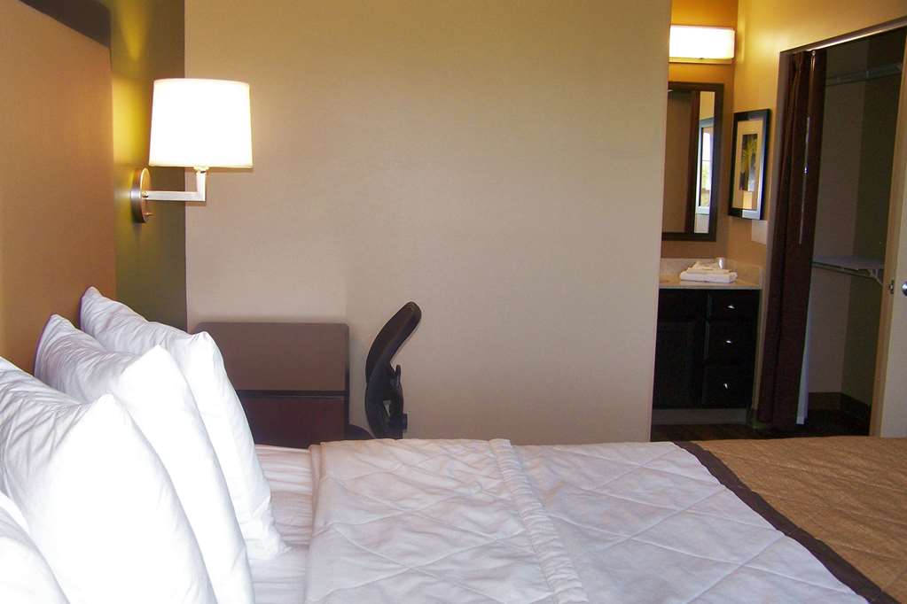 extended stay america suites memphis wolfchase galleria