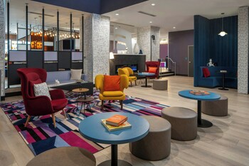 aloft memphis downtown