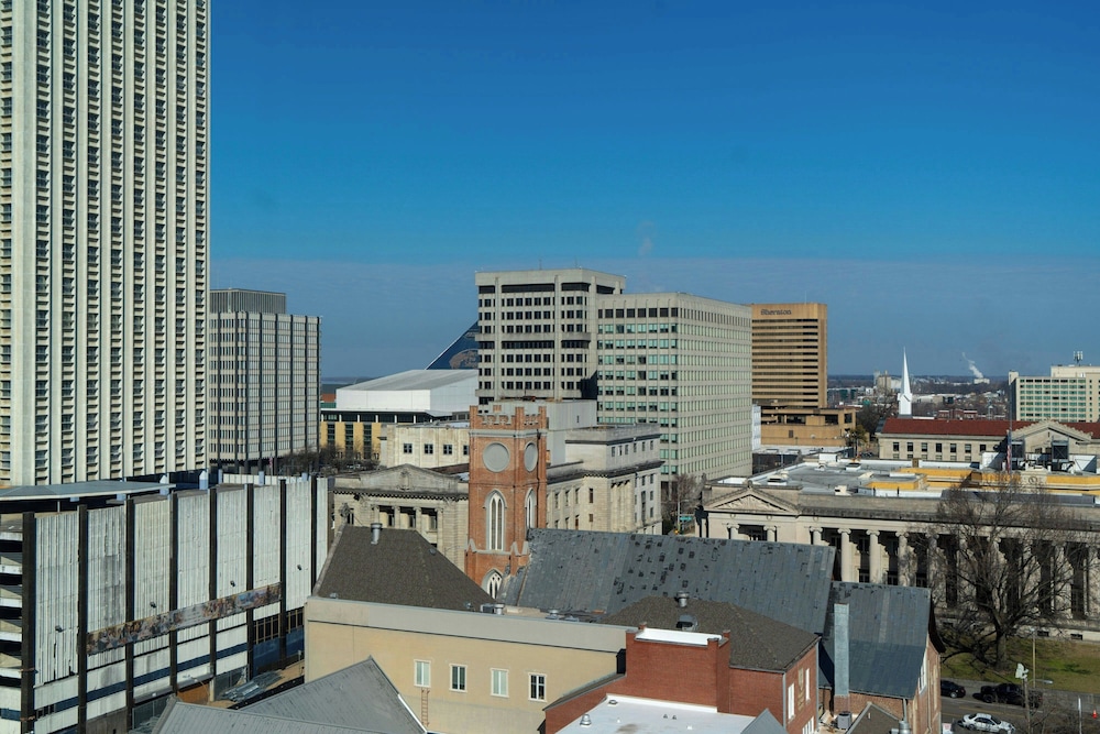 aloft memphis downtown