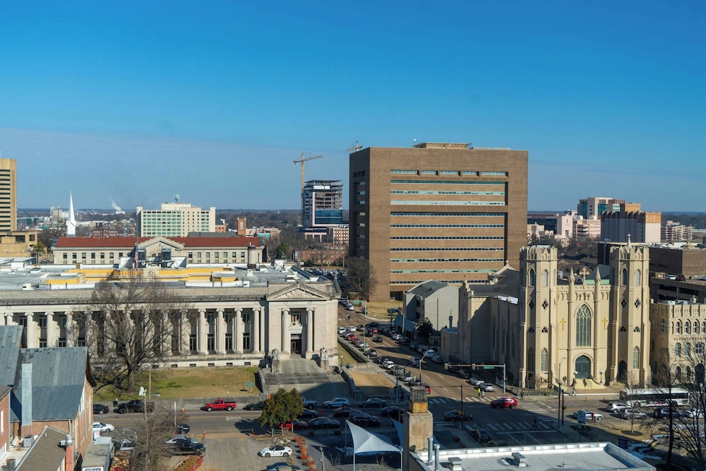 aloft memphis downtown