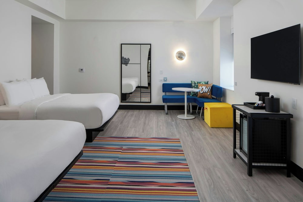 aloft memphis downtown