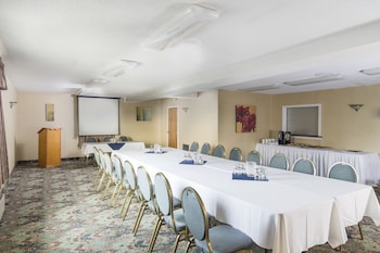 mount peyton resort and conference centre adults only