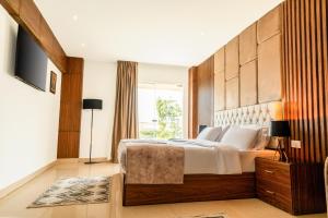 king pyramids view hotel