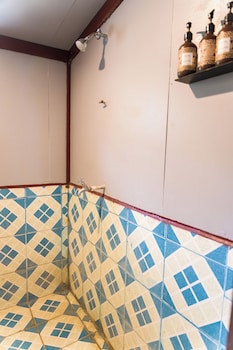 yawekata eco still bluewater resort