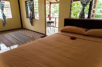 yawekata eco still bluewater resort