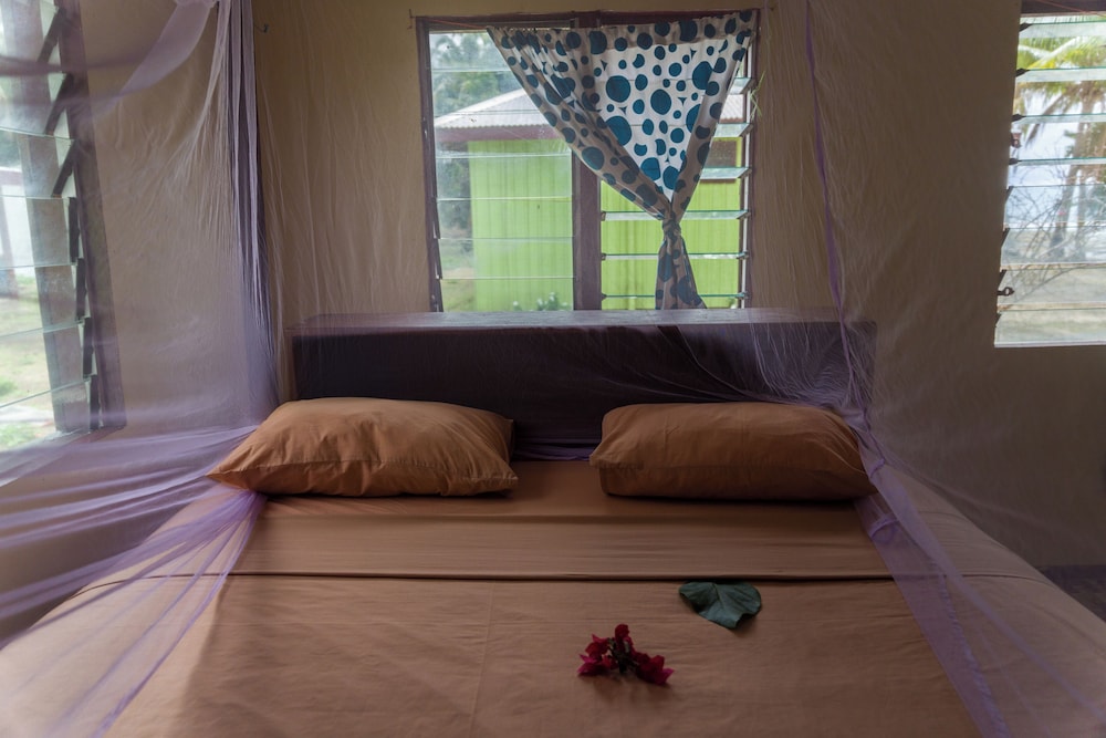 yawekata eco still bluewater resort