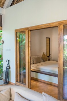 flor villa by hombali