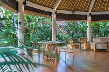 flor villa by hombali