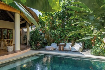 flor villa by hombali