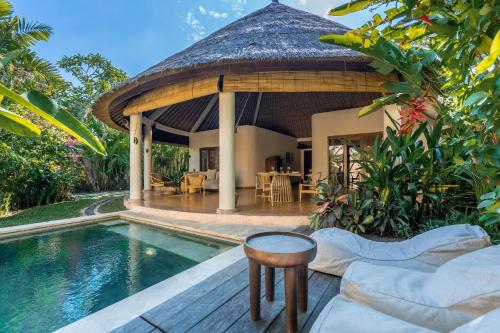 flor villa by hombali