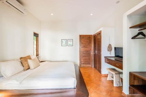 flor villa by hombali