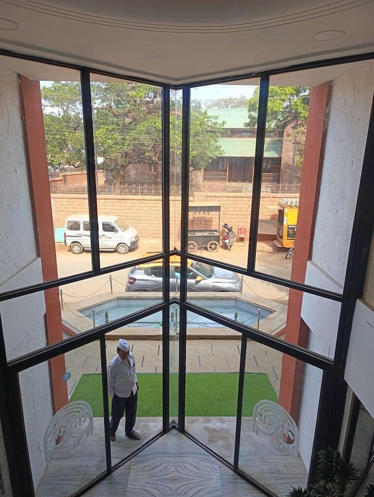 panorama resort managed by yashoda group