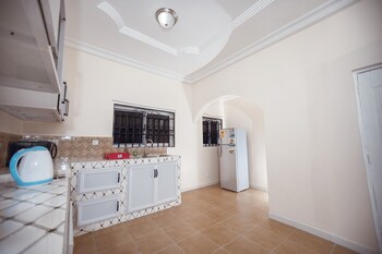 bethel suites hotel