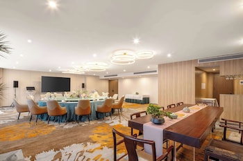 hilton garden inn jiangmen xinhui