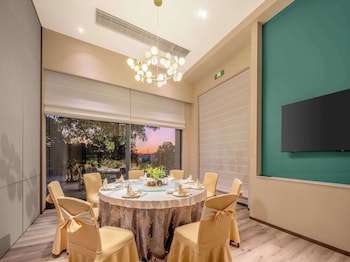 hilton garden inn jiangmen xinhui