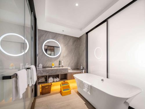 hilton garden inn jiangmen xinhui
