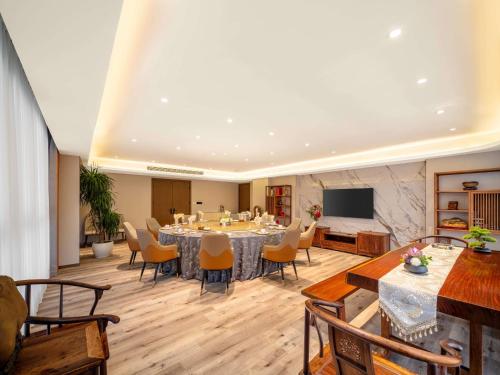 hilton garden inn jiangmen xinhui
