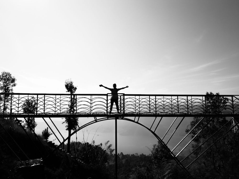 naya gaun resort sarangkot