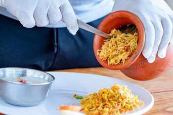 naya gaun resort sarangkot